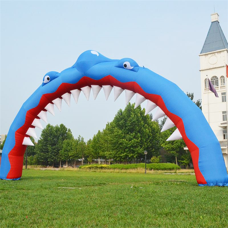 象山鲨鱼广告拱门
